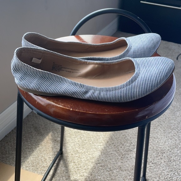 Shut and light grey stripes, a size 8 1/2 - Picture 5 of 6